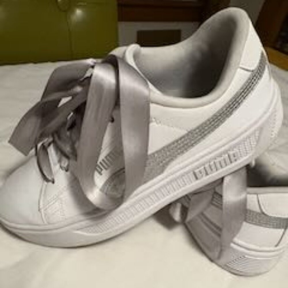 Puma sneakers - white vegan, grey satin laces, silver logo